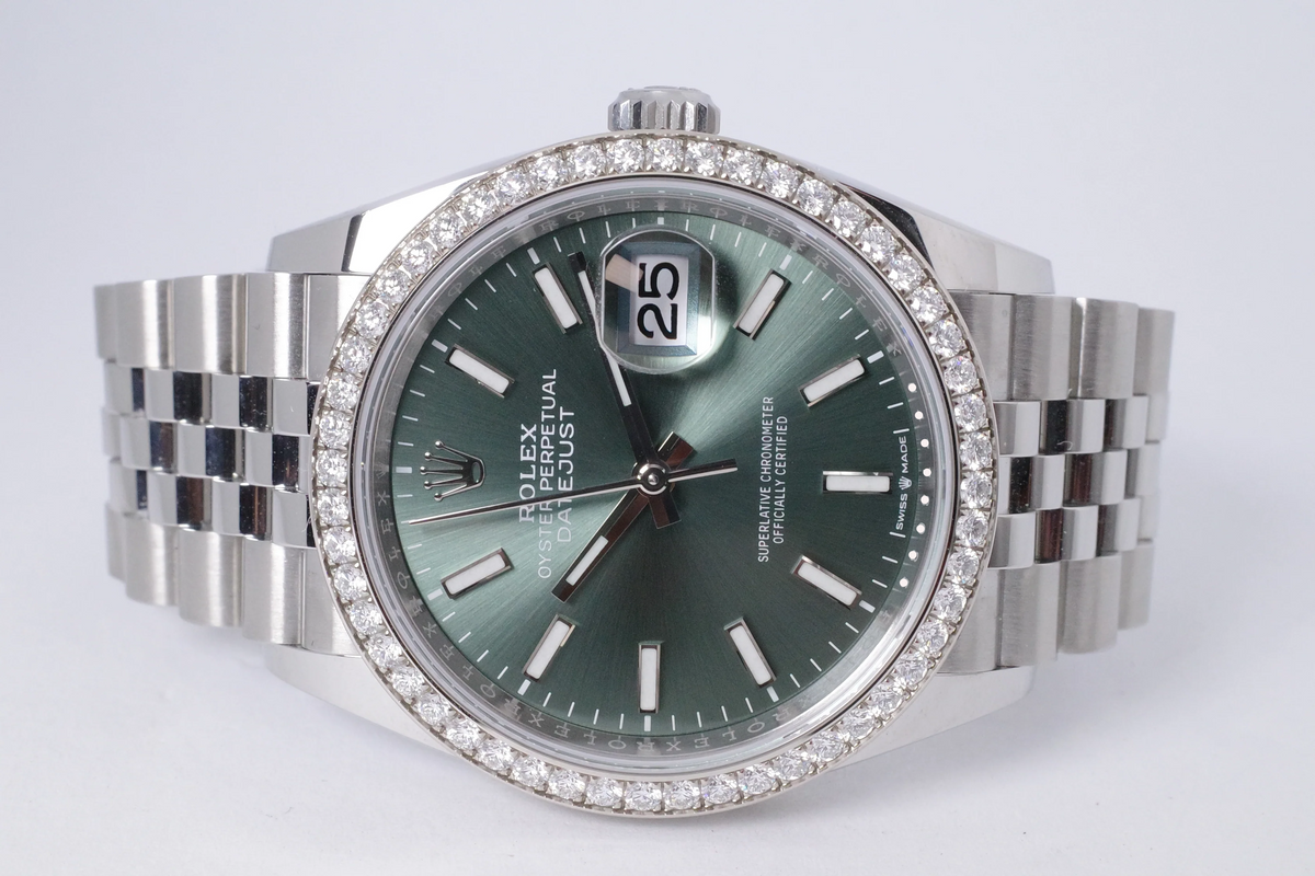 Sale! Rolex Datejust 1CT+ Diamond Bezel! Mint condition Rolex Datejust 36 Steel Diamond Bezel Olive Green Palm Index  main image 2