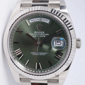 ROLEX NEW 2022 WHITE GOLD DAY-DATE 40 GREEN OLIVE ROMAN NUMERAL DIAL 228239 BOX & PAPERS