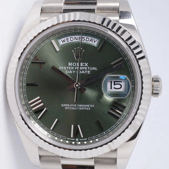 ROLEX NEW 2022 WHITE GOLD DAY-DATE 40 GREEN OLIVE ROMAN NUMERAL DIAL 228239 BOX & PAPERS