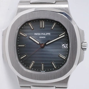 PATEK PHILIPPE JUMBO NAUTILUS STAINLESS STEEL BLUE DIAL 5711/1A-010 BOX & PAPERS