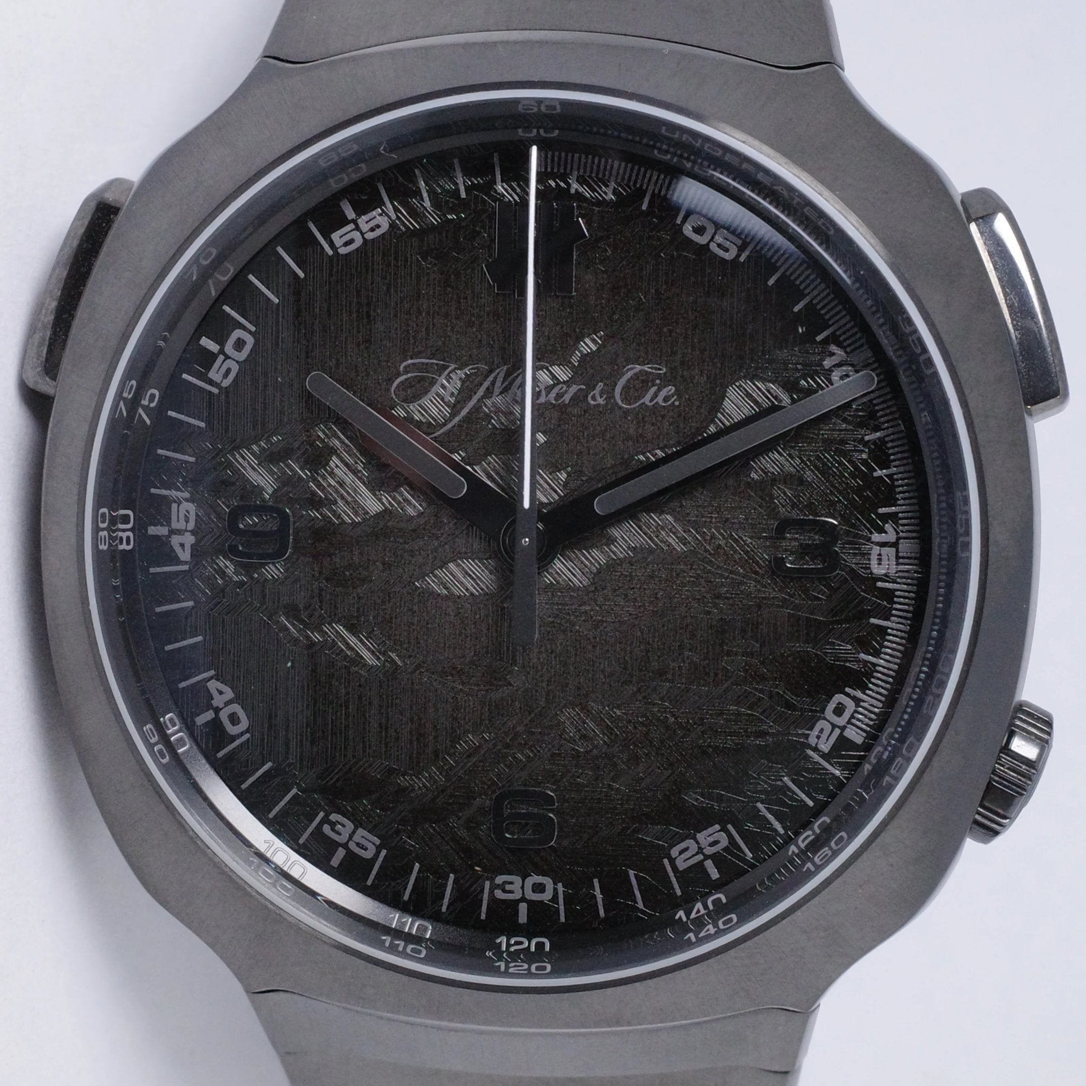 D7F92CFF-2485-4D92-9460-