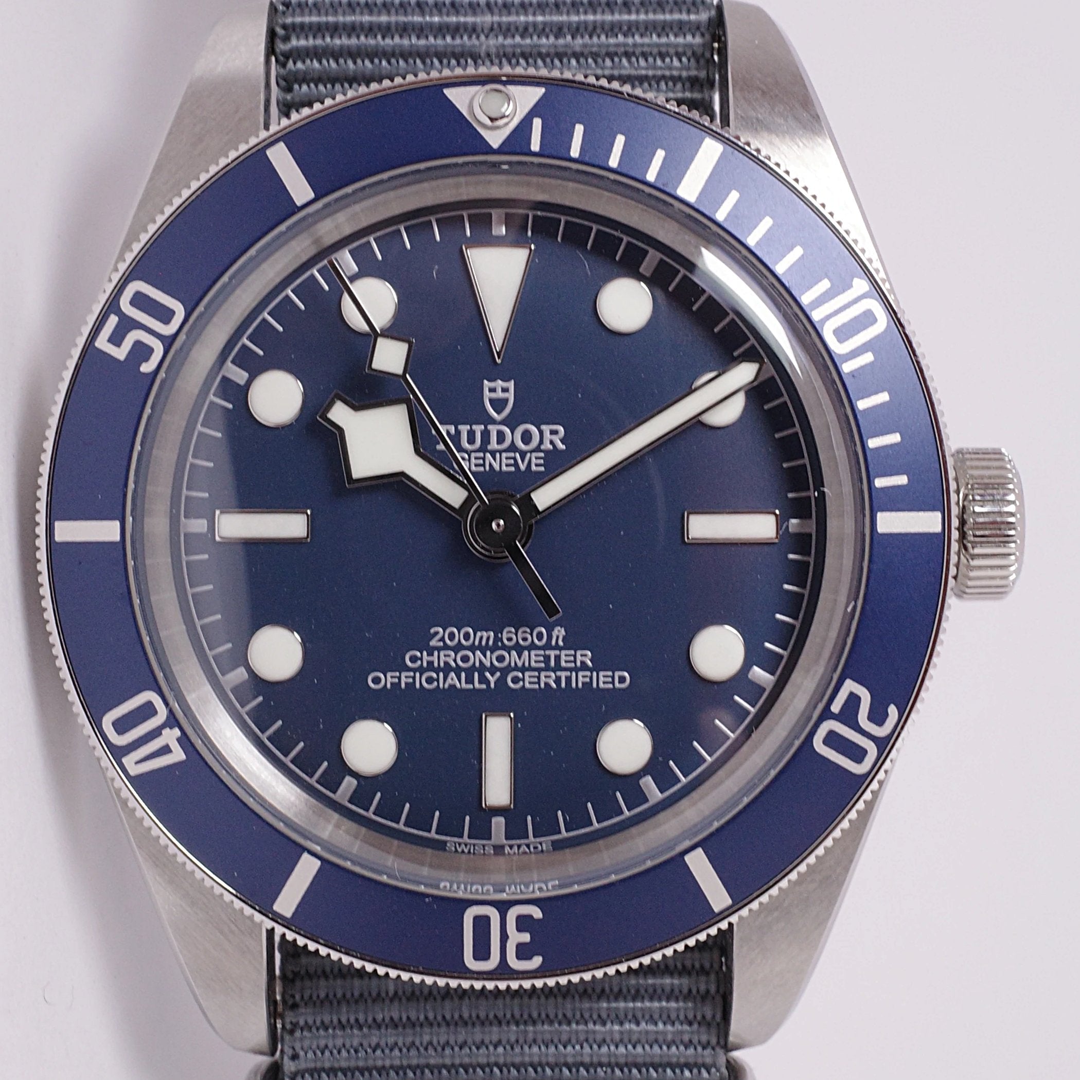 TUDOR BLACK BAY 58 ブルー　79230B Amazon.com: TUDOR Black Bay 58 Men's Watch T-79030B-0001